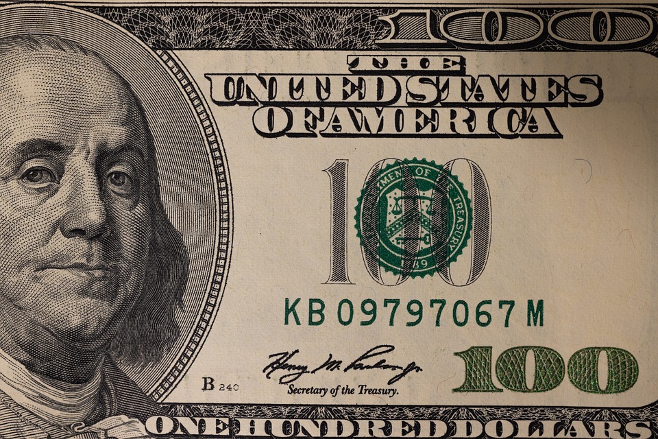 dolary americké