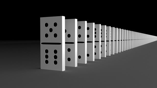 domino