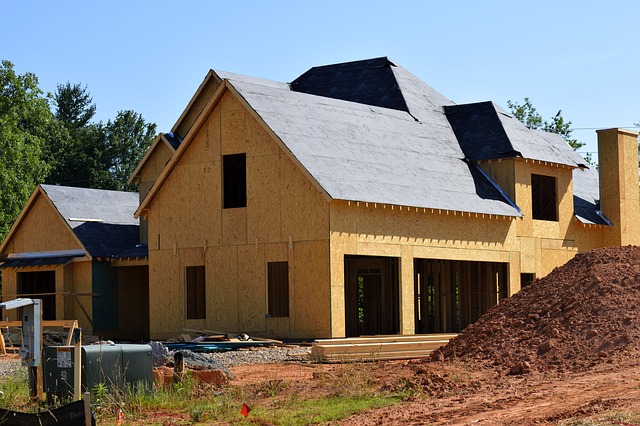 dřevěná konstrukce domu.jpg